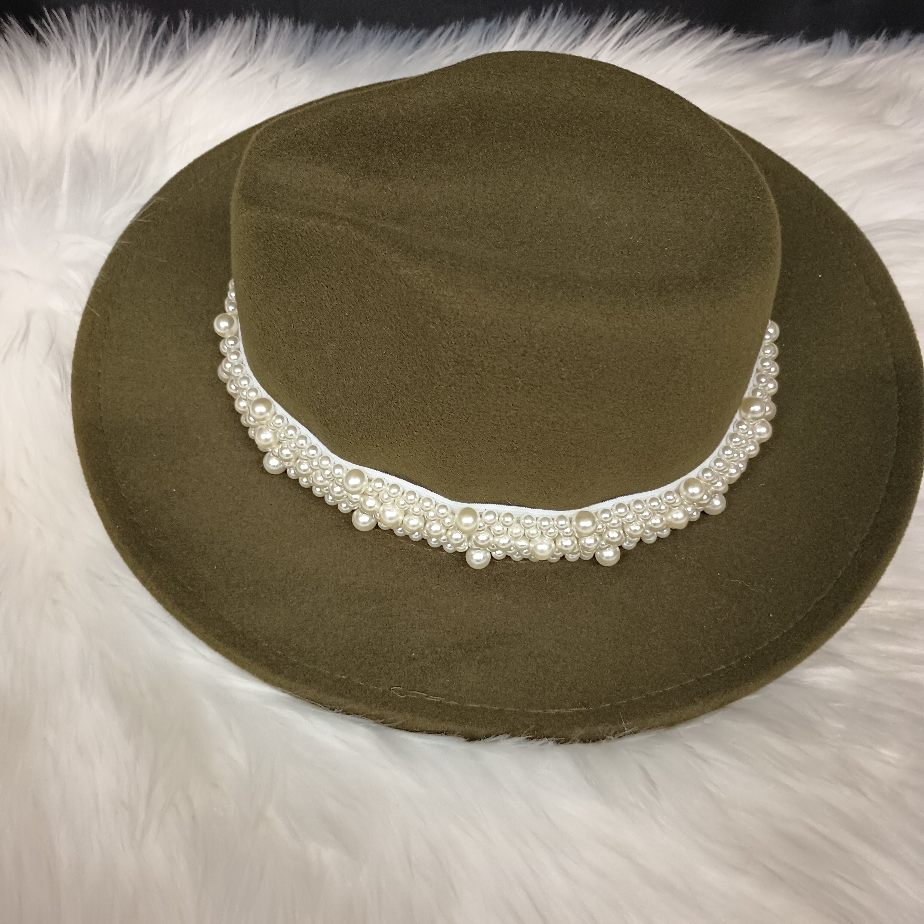 Dzign Services Pearl Fedora Hats