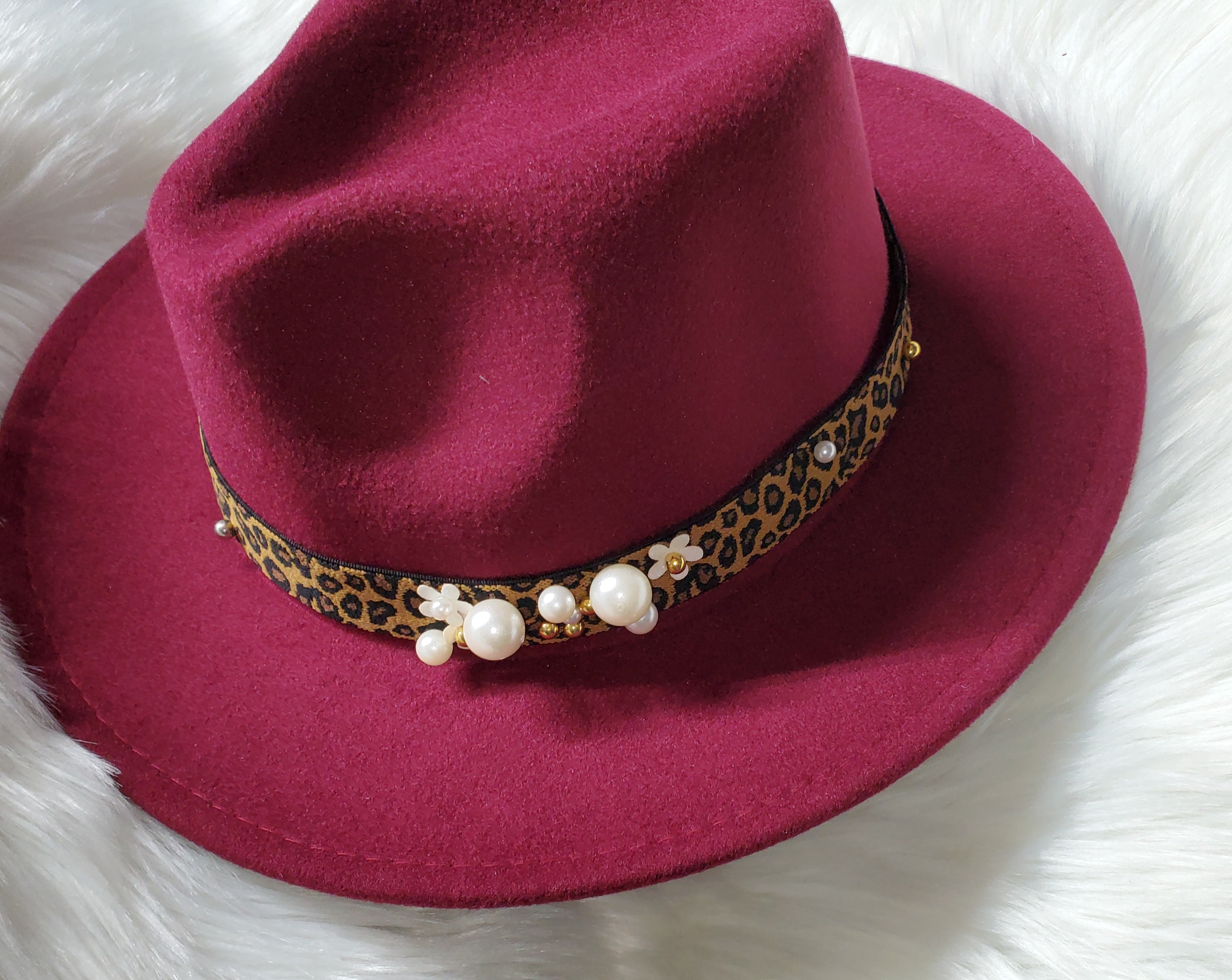 Dzign Services Leopard & Pearl Fedora Hats