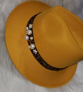 Dzign Services Leopard & Pearl Fedora Hats