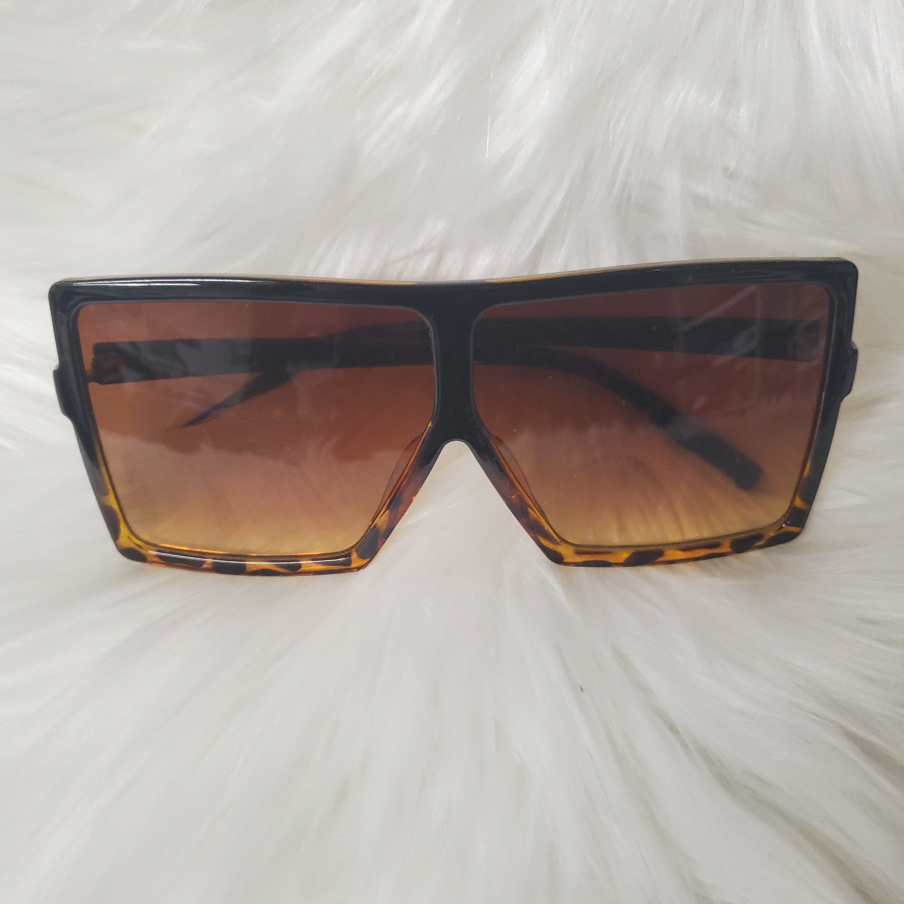 Dzign Services Unique Sunglasses
